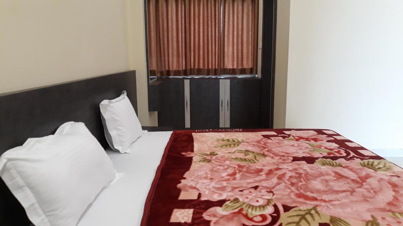 Hotel Uday Villas Shivpuri (Madhya Pradesh) Exterior photo